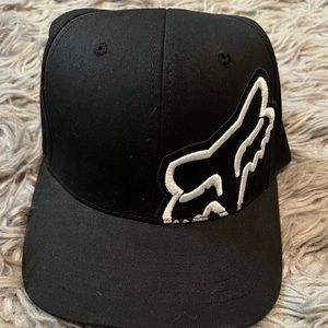 FOX racing hat 🦊